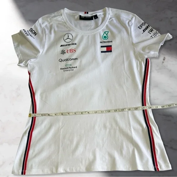 Mercedes Benz AMG Petronas 2019 Formula 1 Women’s Crewneck Tee In White Size XL - Picture 8 of 15
